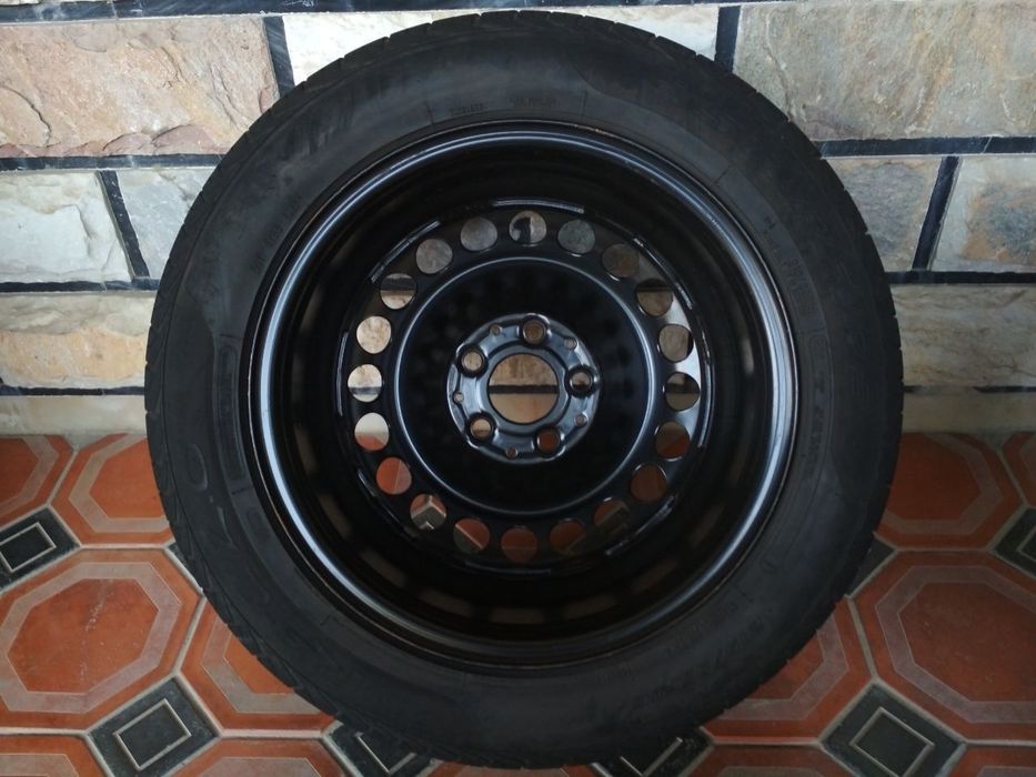 Mers E210 ga taqilgan 215/55 R16
