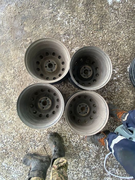 Продаю диски комплект