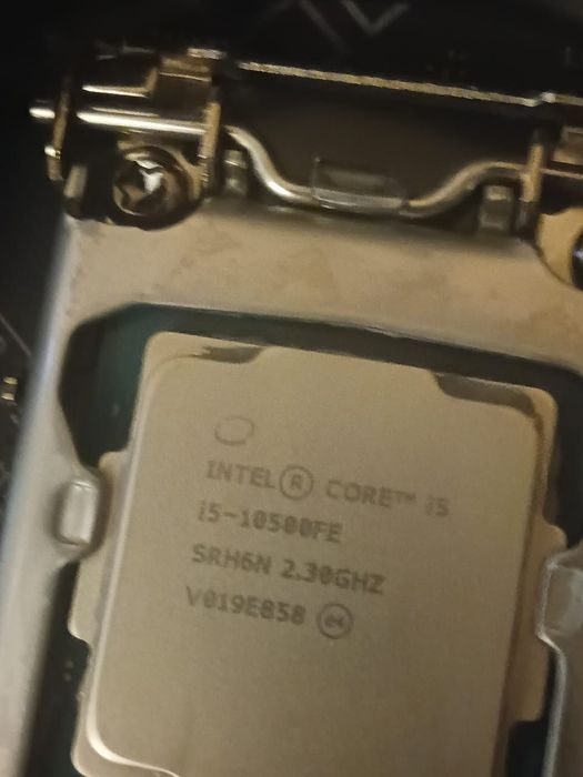 Продам  Комплект