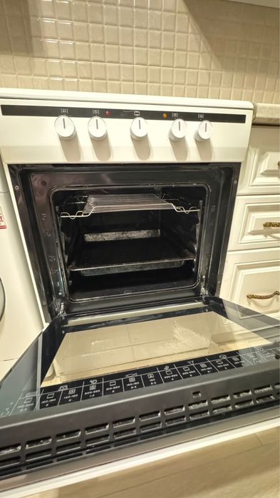 Продается электрическая плита