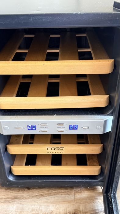 Охладител за вино CASO