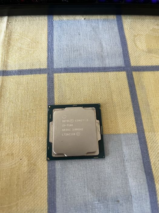 Intel core i3-7100 процесор