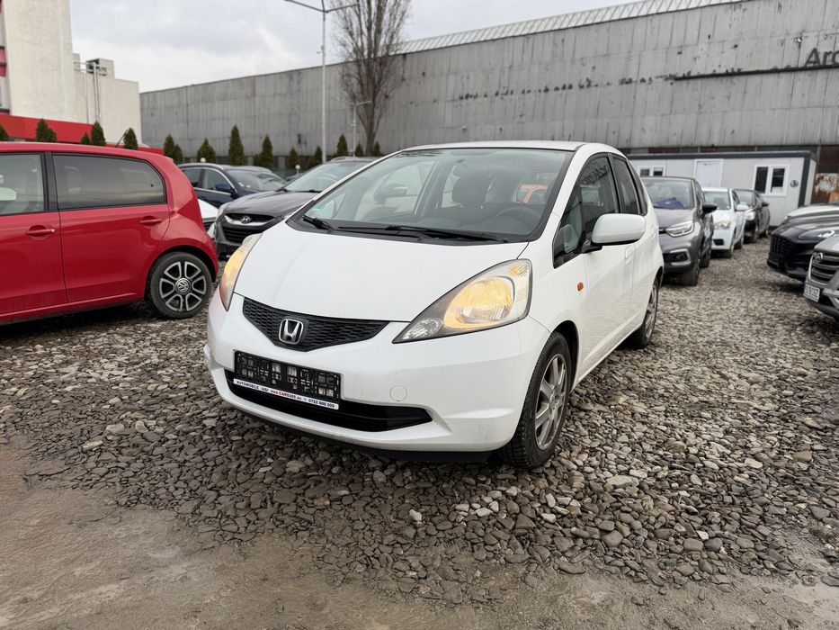 Honda Jazz 1.2 ivtec, distributie lant, Garantie si rate fara avans!!