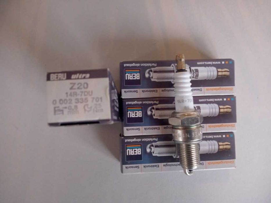НОВИ запалителни свещи BERU Z100, Z20