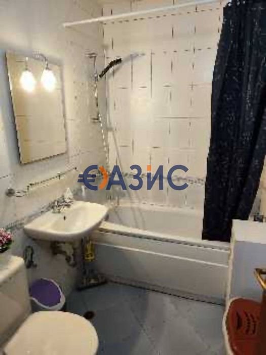 Продава се Тристаен апартамент в к.к. Слънчев бряг - 65 кв.м за 1370 €/кв.м - Снимка #6