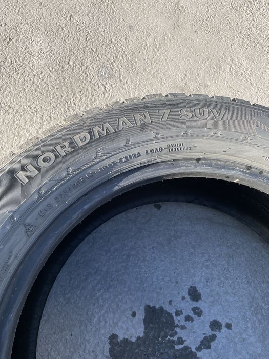 Продам шины зимние