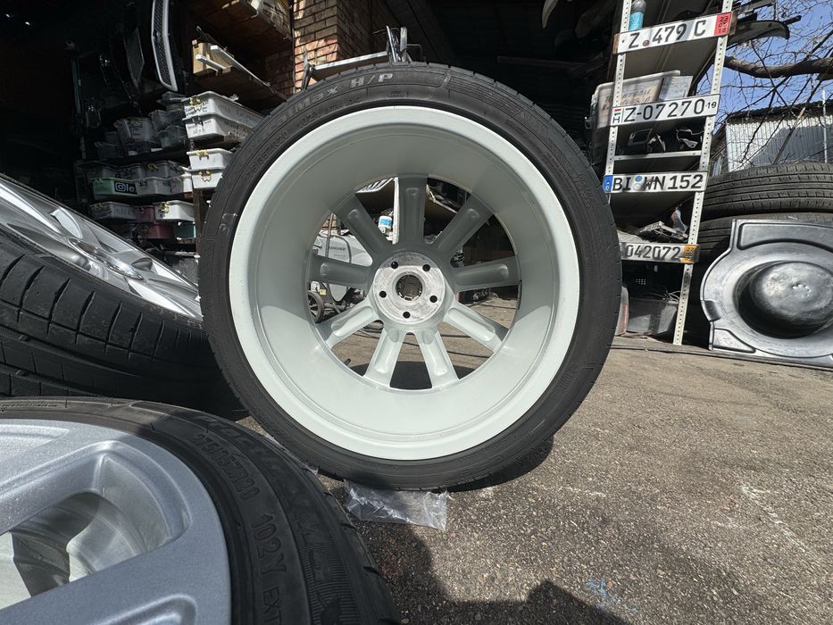 Комплект дисков от Ауди А8 D3