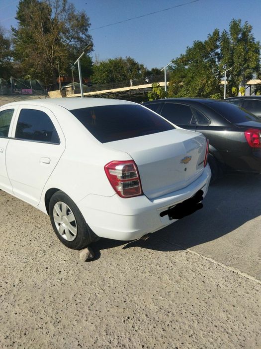 Coblt sotiladi yili 2014 kraska ikkita detalida bor yurgani 550000.