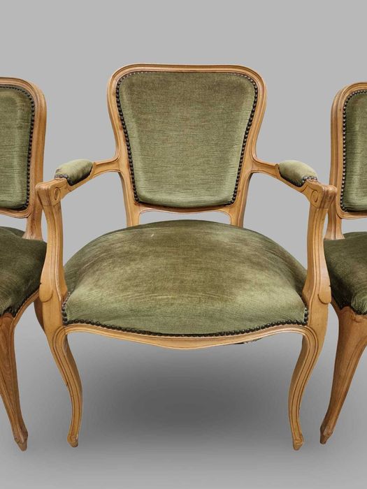 6 броя трапезни столове от масиввен дъб в стил "ЛУИ XV"