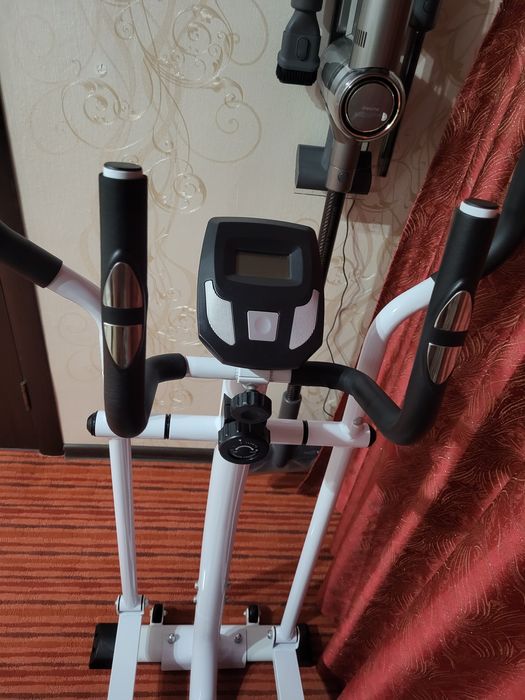 Тренажёр  орбитрек (лыжи)  + велосипед