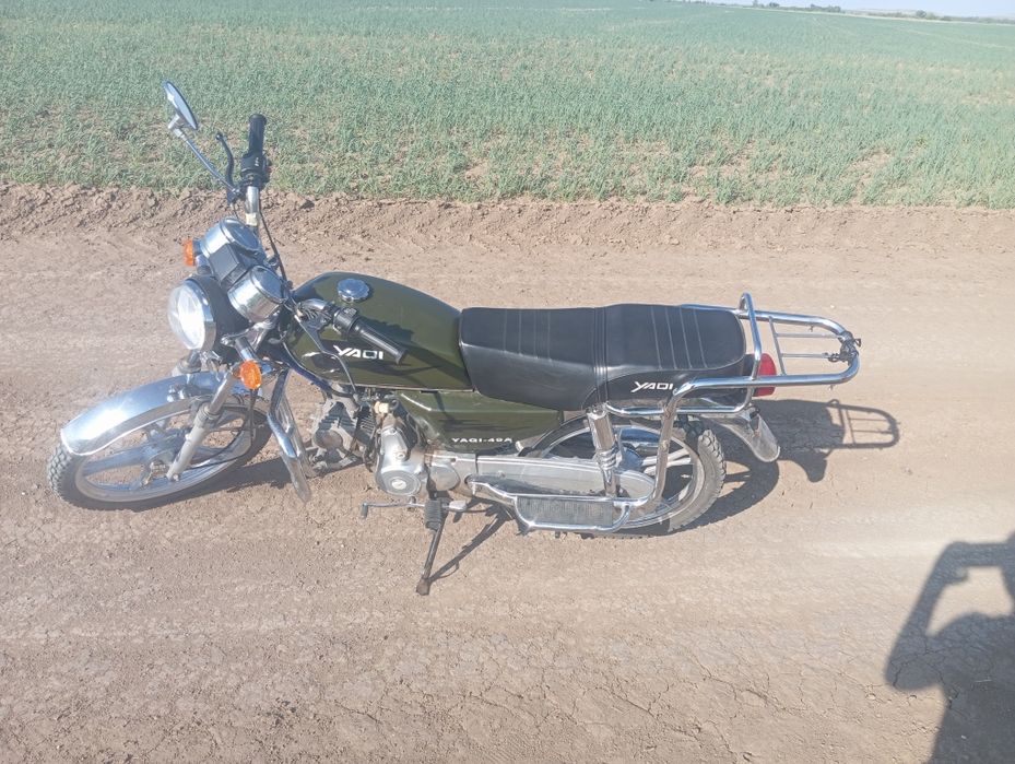 Мотоцикл яки 110
