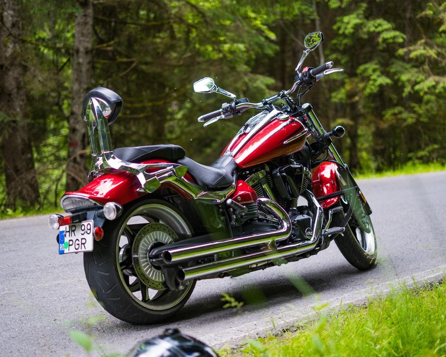 Yamaha Raider xv 1900