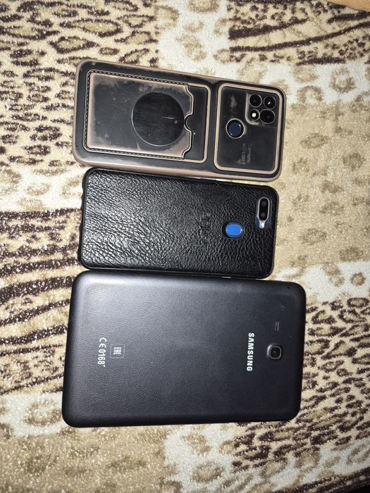 Продаю 2 телефона и планшет