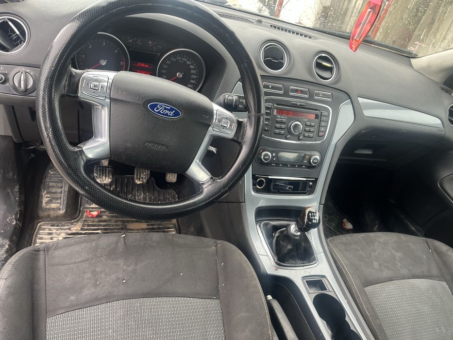 Ford mondeo 2011 2.0 diesel 6 trepte masina nu are nici o problema