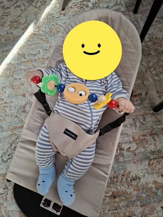 Продам шезлонг детский