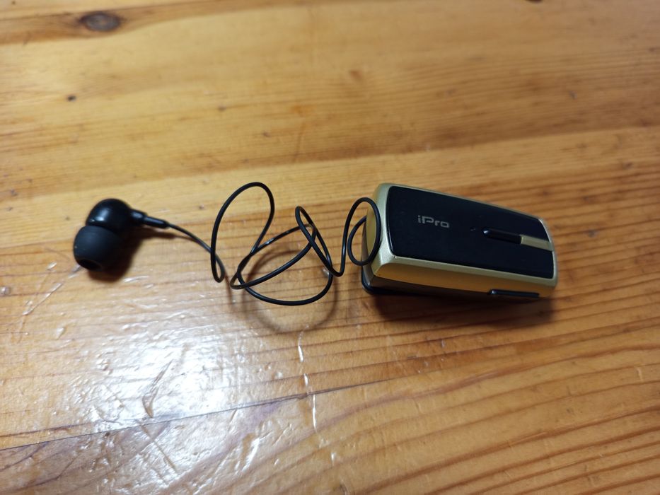 Bluetooth слушалка хендсфри Ipro RH120