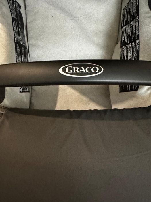 Коляска graco Новая