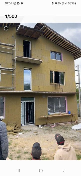 Executam orice fel de lucrări de interior și exterior.