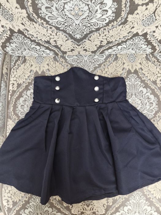 Синий костюм школьный