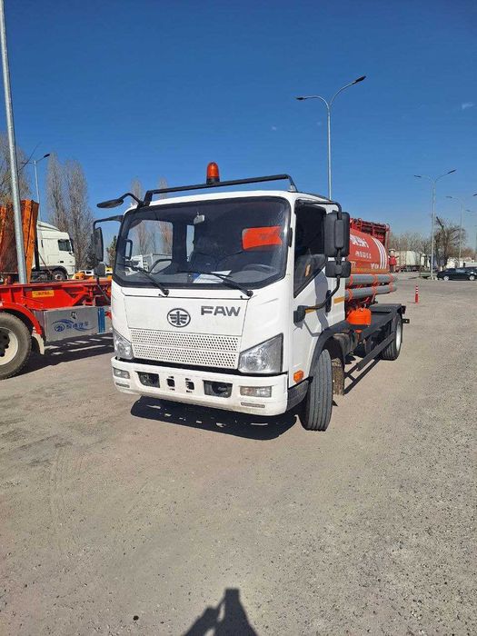 Ассенизационная машина FAW Tiger V VUM5110, 6м³