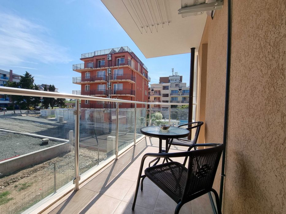 Уютно студио за нощувки в сърцето на Приморско!