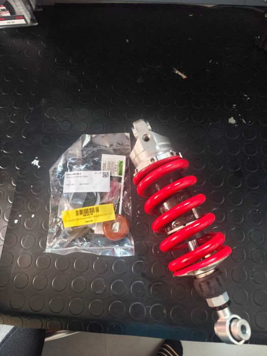 Заден амортисьор YSS За Honda Nc