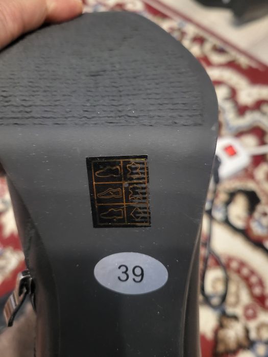 Продам сапоги  натуральная кожа