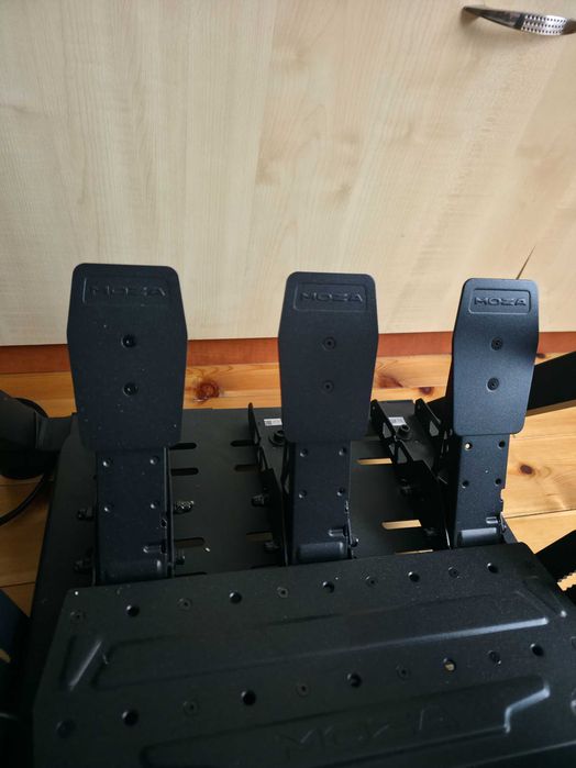 Moza R5 Bundle 5,5 Nm + Wheel Stand 2.0 + NLR-S023 – Garantie Cristuru ...