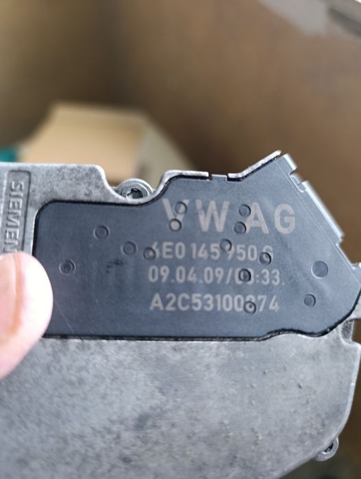 Дроселова клапа за Audi A6C64F 3.0 tdi 240кс.