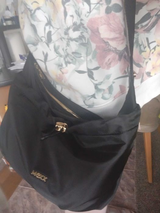 Дамска чанта MEXX