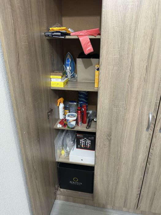 Гардероб - отлично състояние