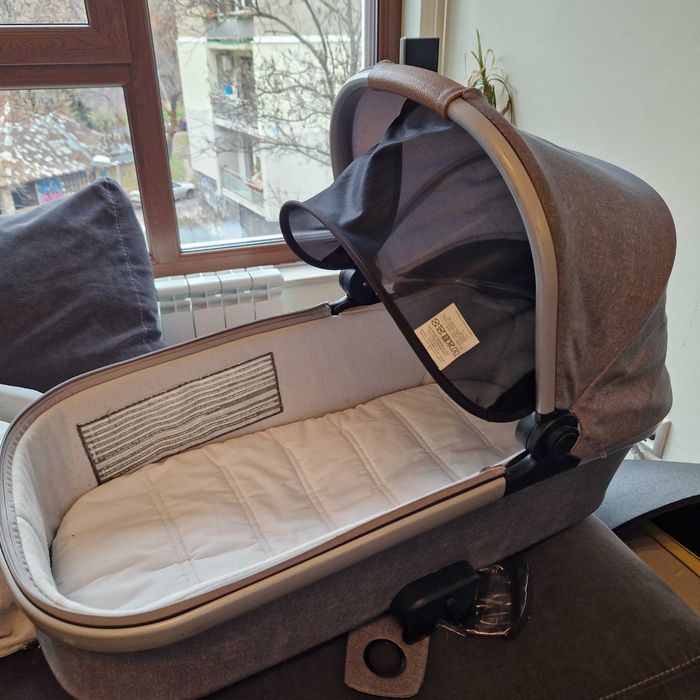 Кош за новородено Maxi Cosi Oria