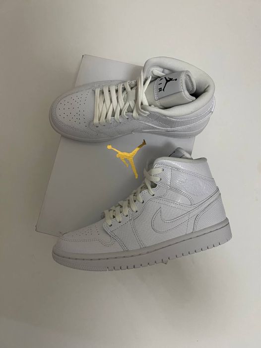 Кроссоки Jordan 1 mid