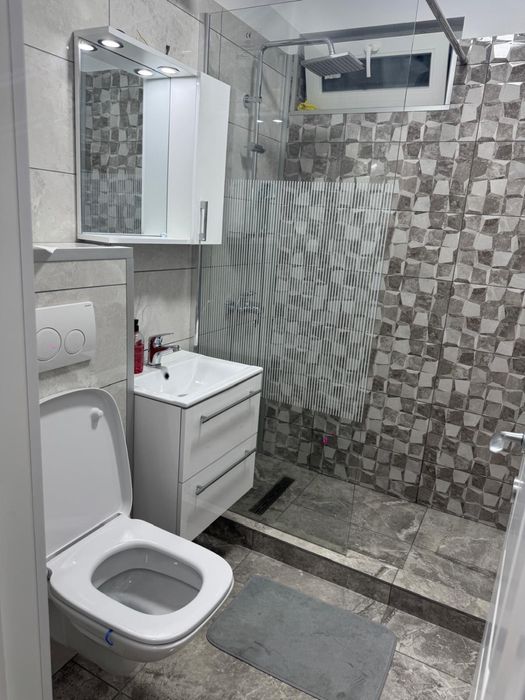 Inchiriez apartament 2 camere