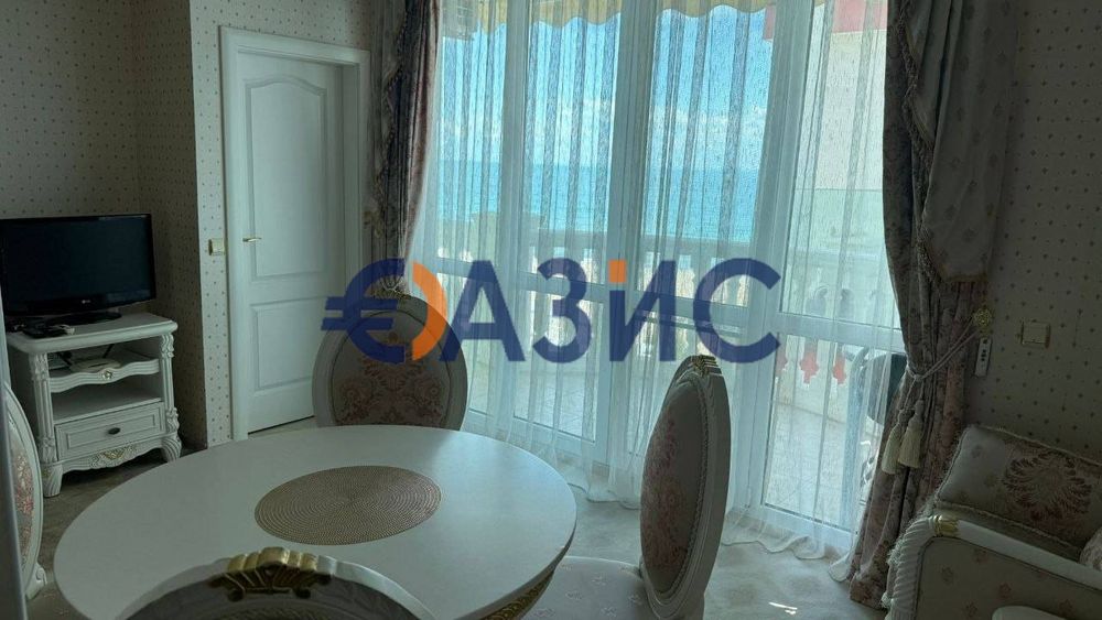 Първа линия ! 2-стаен апартамент на 4-ти етаж с директна гледка към морето,Талиана Бийч,Елените, България-81 кв. м.,#33927342