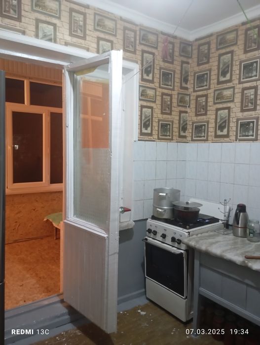 Tashkenskiy oblast gorod chirchik 10 mikrarayon