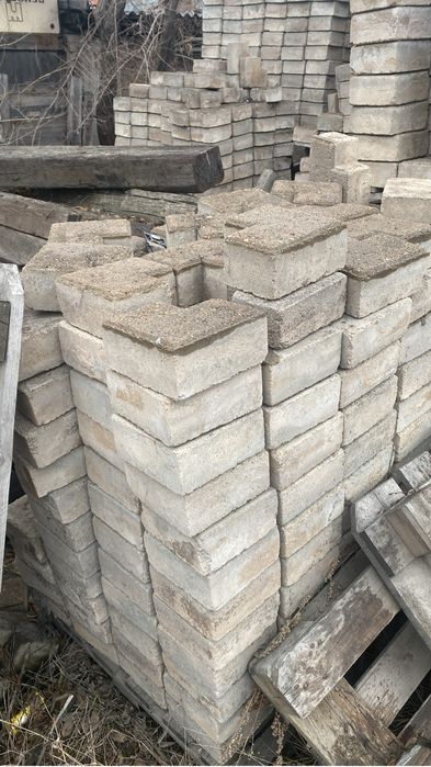 Продам б/у брусчатку