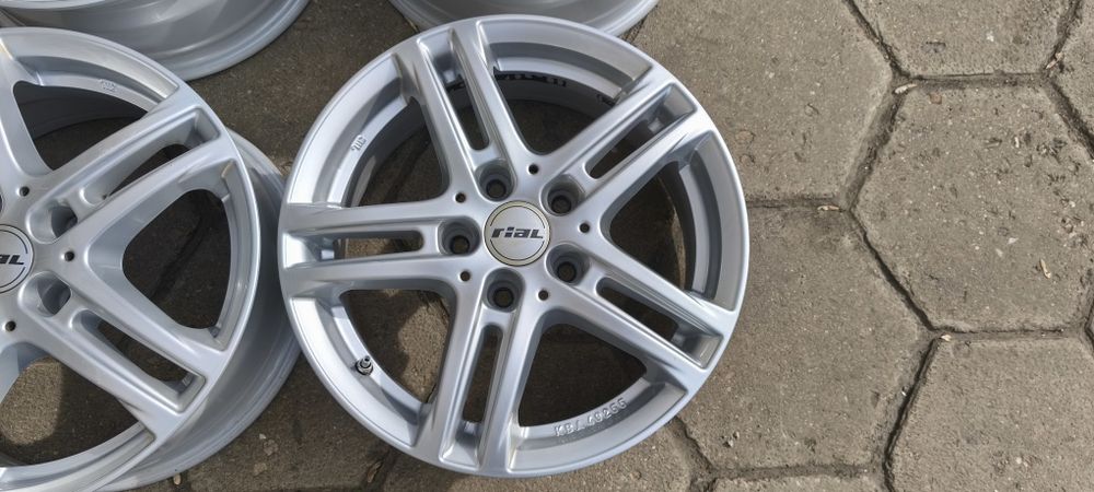 5х114.3 16 цола Rial
