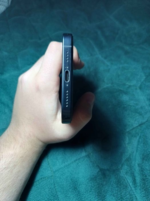 Iphone 16 Pro Max 512gb 94 starea bateriei Ca nou