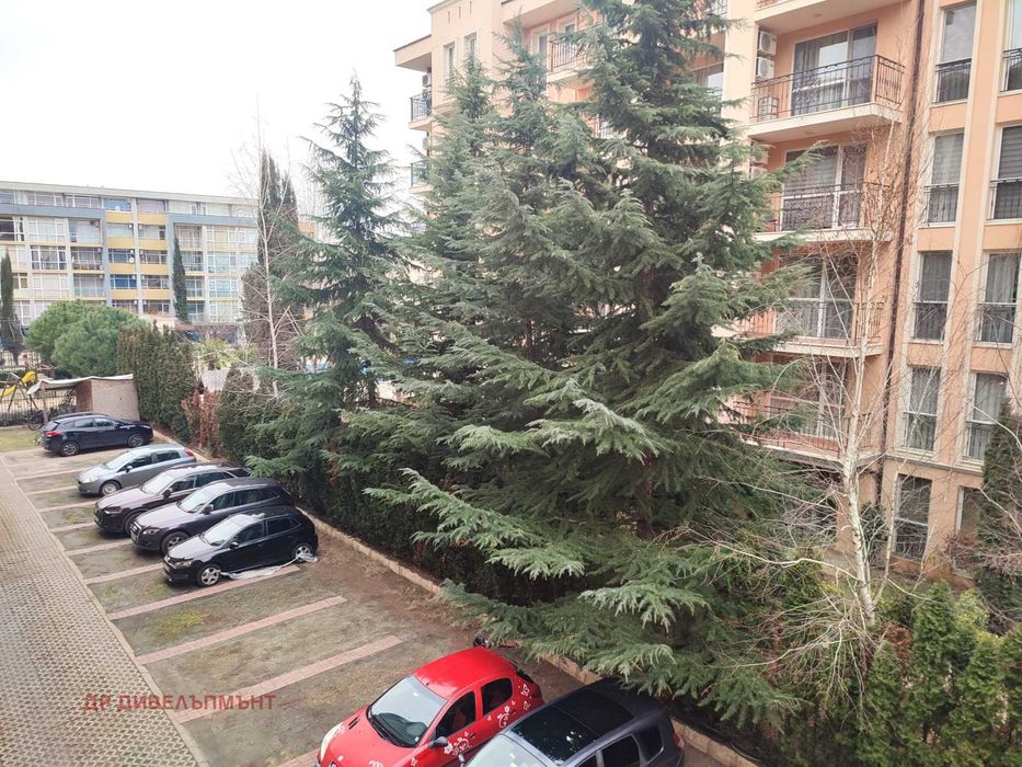 Дава се под наем Едностаен апартамент в к.к. Слънчев бряг - 39 кв.м за 127.5 € - Снимка #9