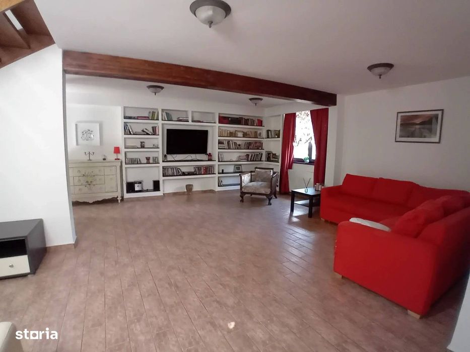 Vilă luminoasă cu 5 camere, curte 512 mp, Mogoșoaia