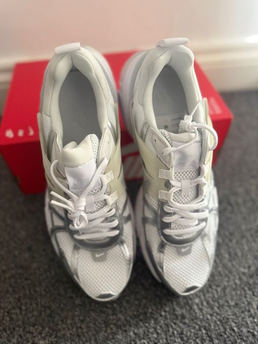 Мъжки маратонки Nike V2K Run