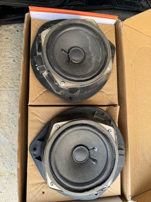 Sambufer jbl 1200 85% yaxshi holatda aybi yoʻq