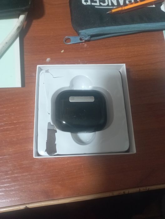 Наушки новые продам