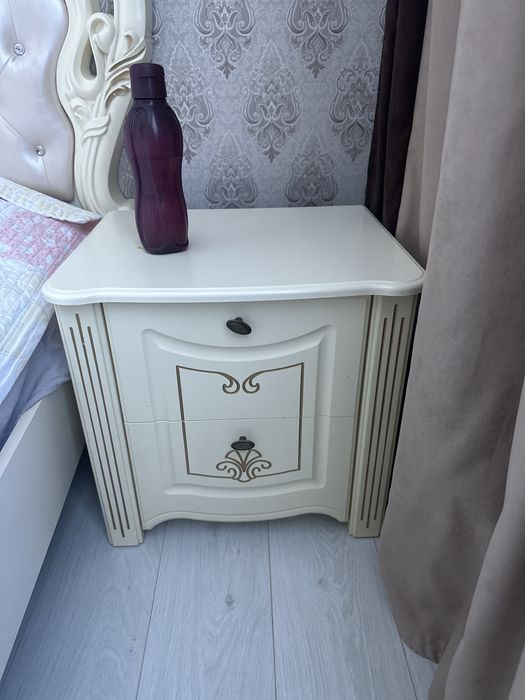 Срочно продам спальный гарнитур