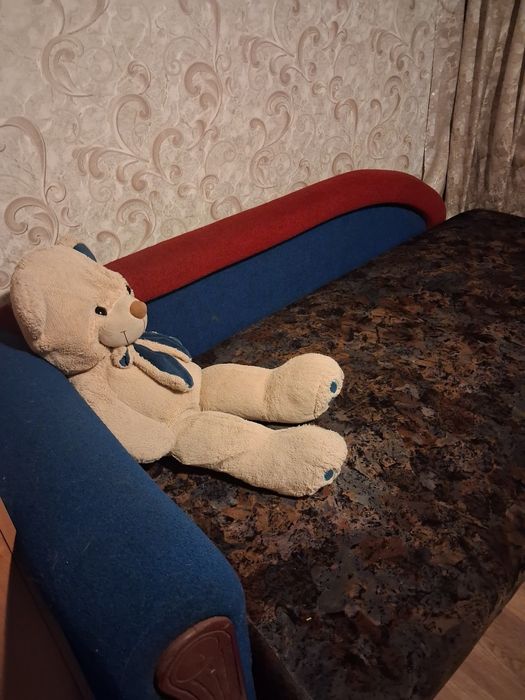 Продам тахту 200см/ 100см