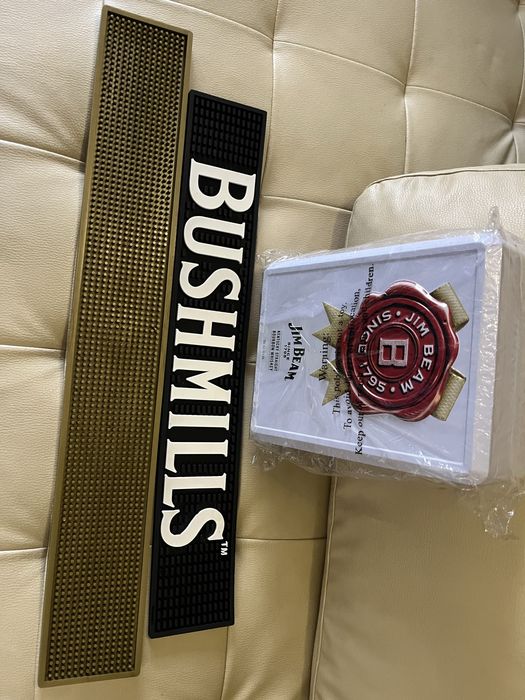 Продавам аксесоари Bushmills, Aperol и Jim Beam