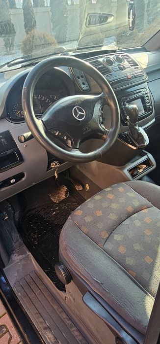 Mercedes vito viano