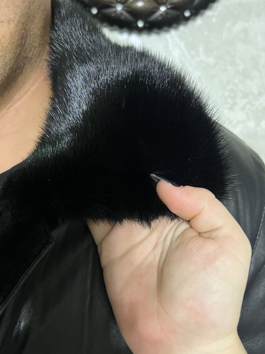 Продам мужскую дубленку