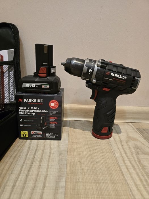 Винтоверт Parkside 12v PBSPA 12 B2